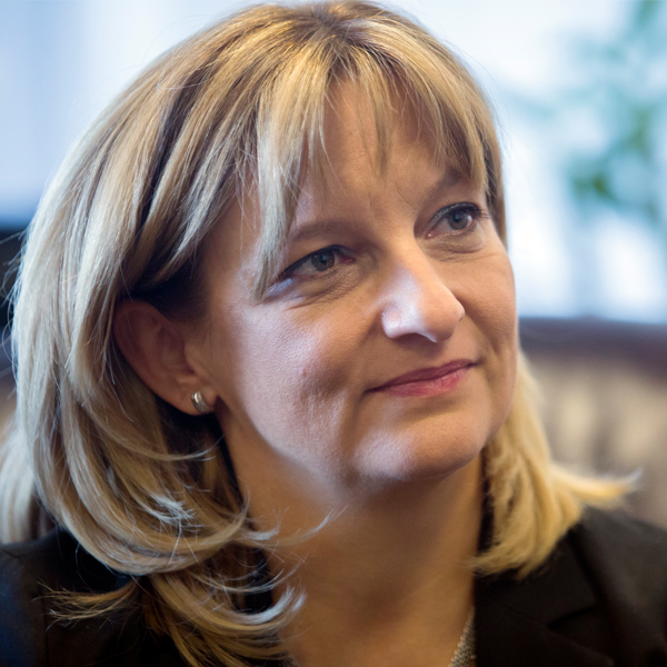 Dávid Ilona a Forbes 2021-es archív portréján