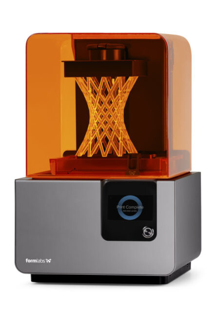 A Székesfehérváron gyártott Form2-es 3D nyomtató - meghódította az amerikai piacot. 